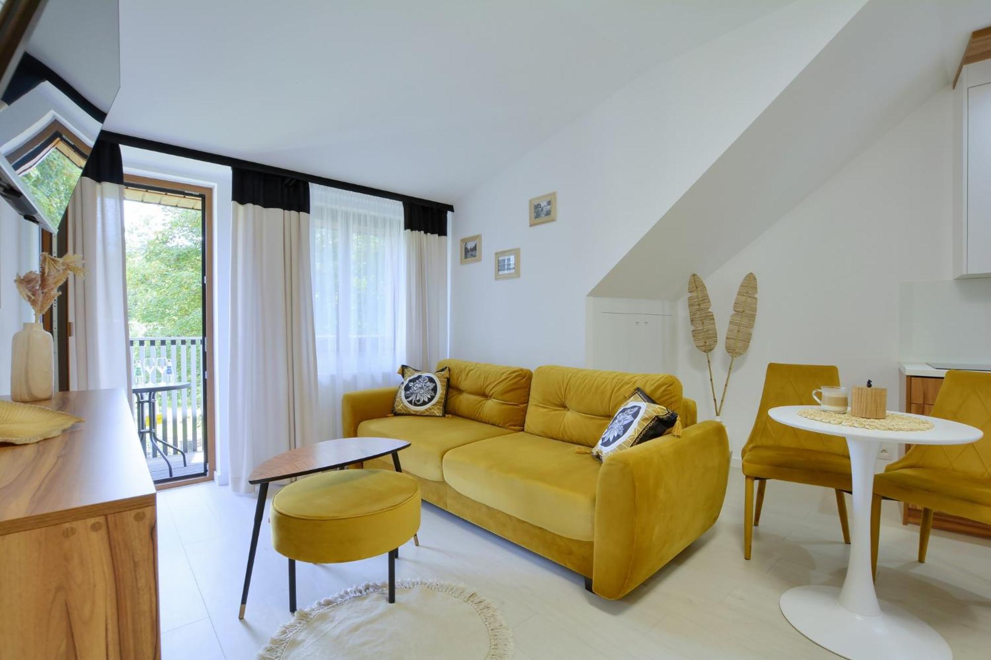 Apartament Plomnica *